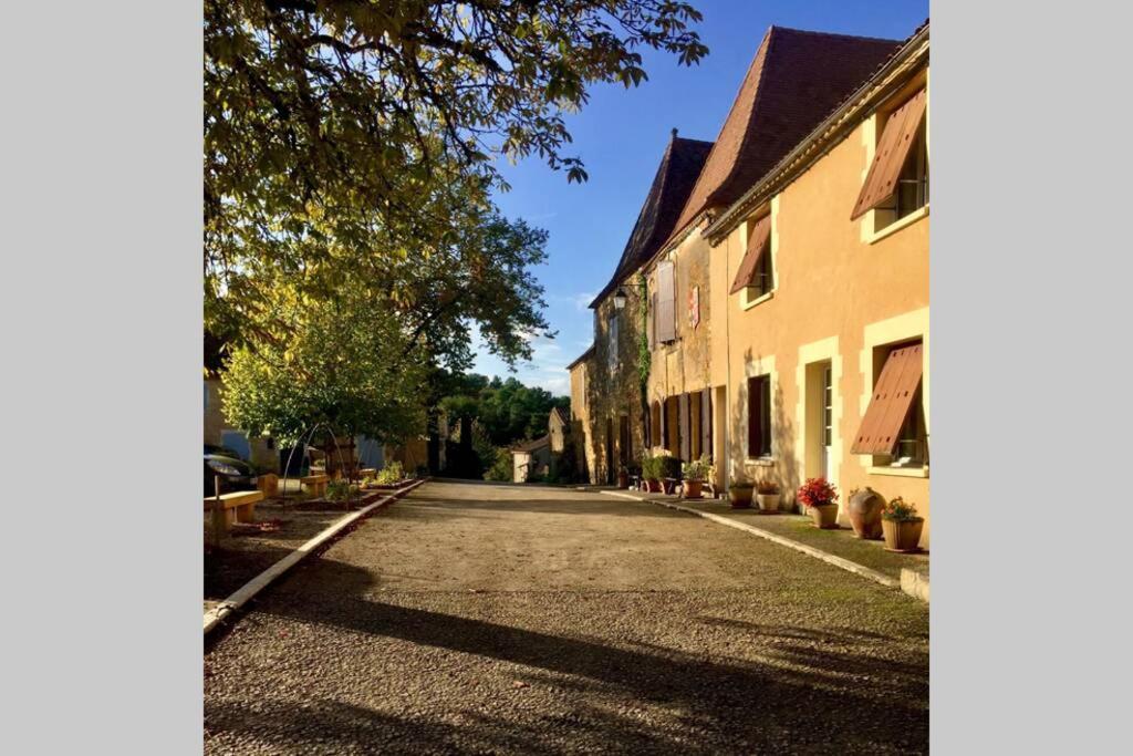 Les Petits Self Contained 2 Bedroom Apartment Molieres (Dordogne) Dış mekan fotoğraf